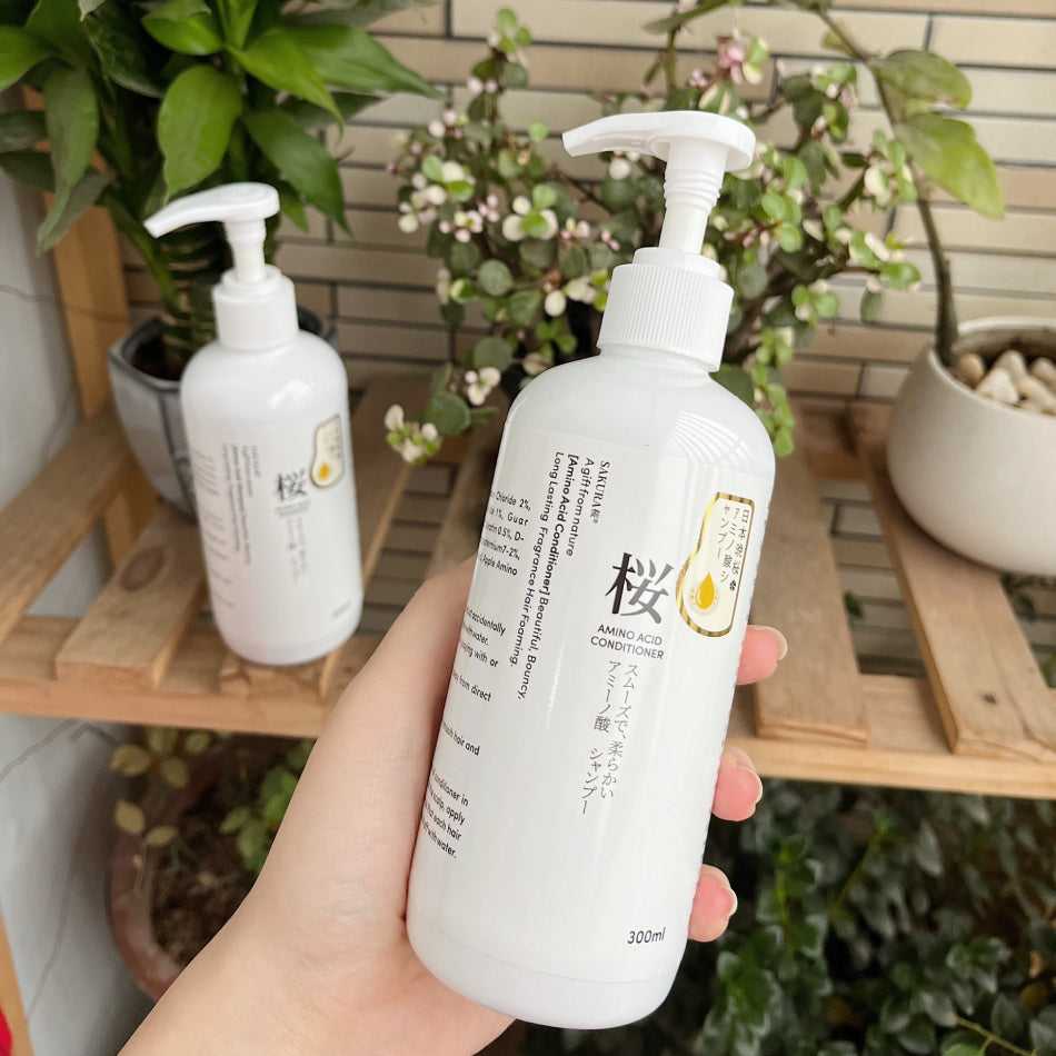 Japanese Sakura Shampoo